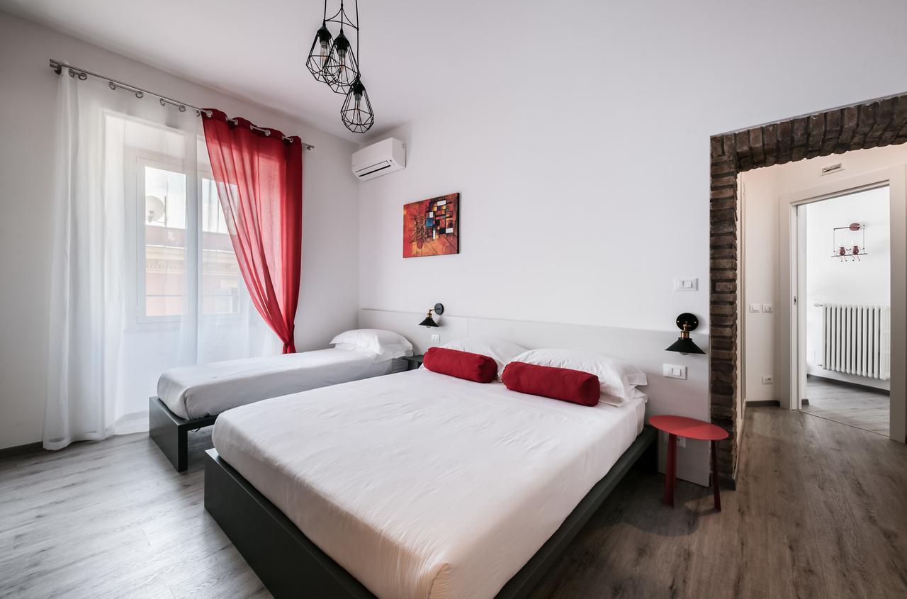 Lele Rooms San Lorenzo Rome Bagian luar foto