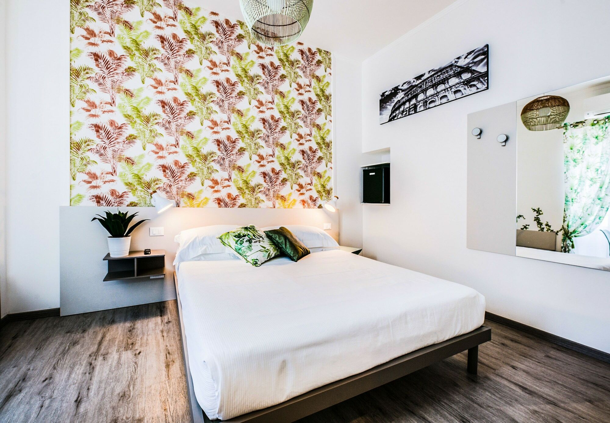 Lele Rooms San Lorenzo Rome Bagian luar foto