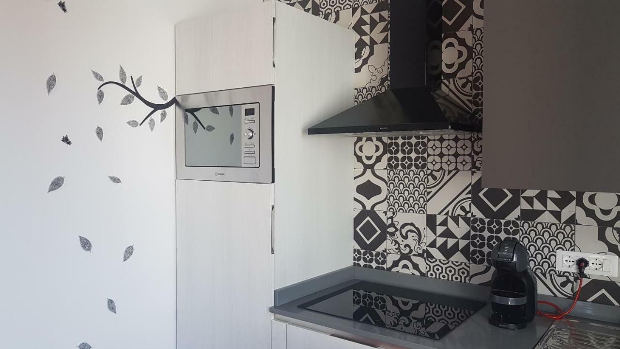 Lele Rooms San Lorenzo Rome Bagian luar foto